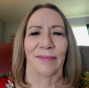 Meet your Posher, Dixie